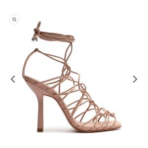 Women’s shoes